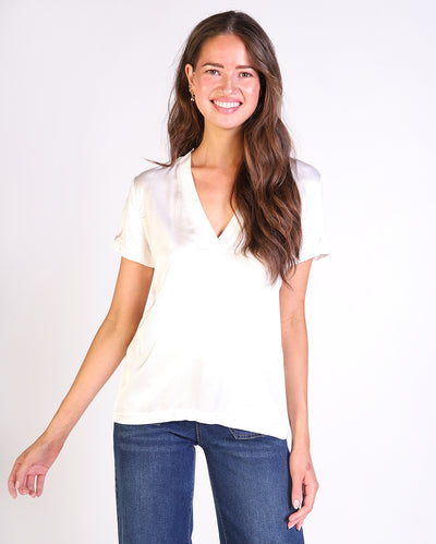 Daisy V Neck Tee