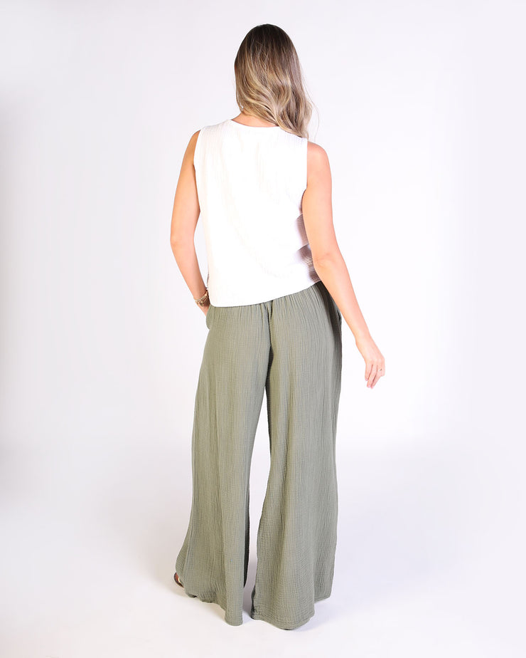 Lucia Pant