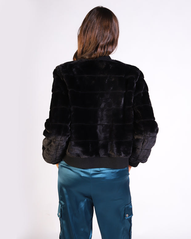 Reyna Fur Bomber