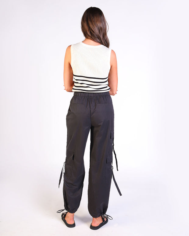 Elara Pant